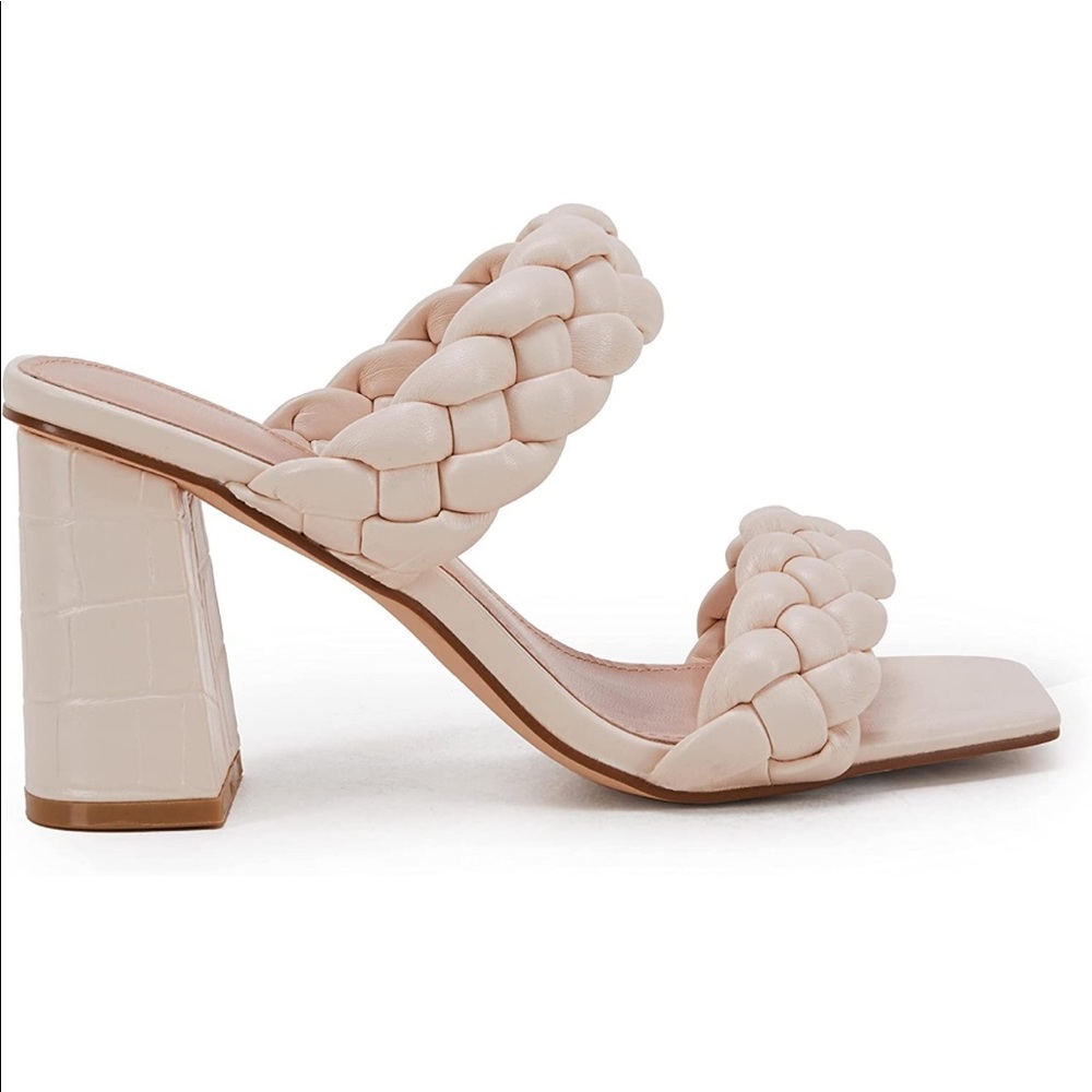 Nude braided sandal with heel - Size 8.5. Like new (never worn)